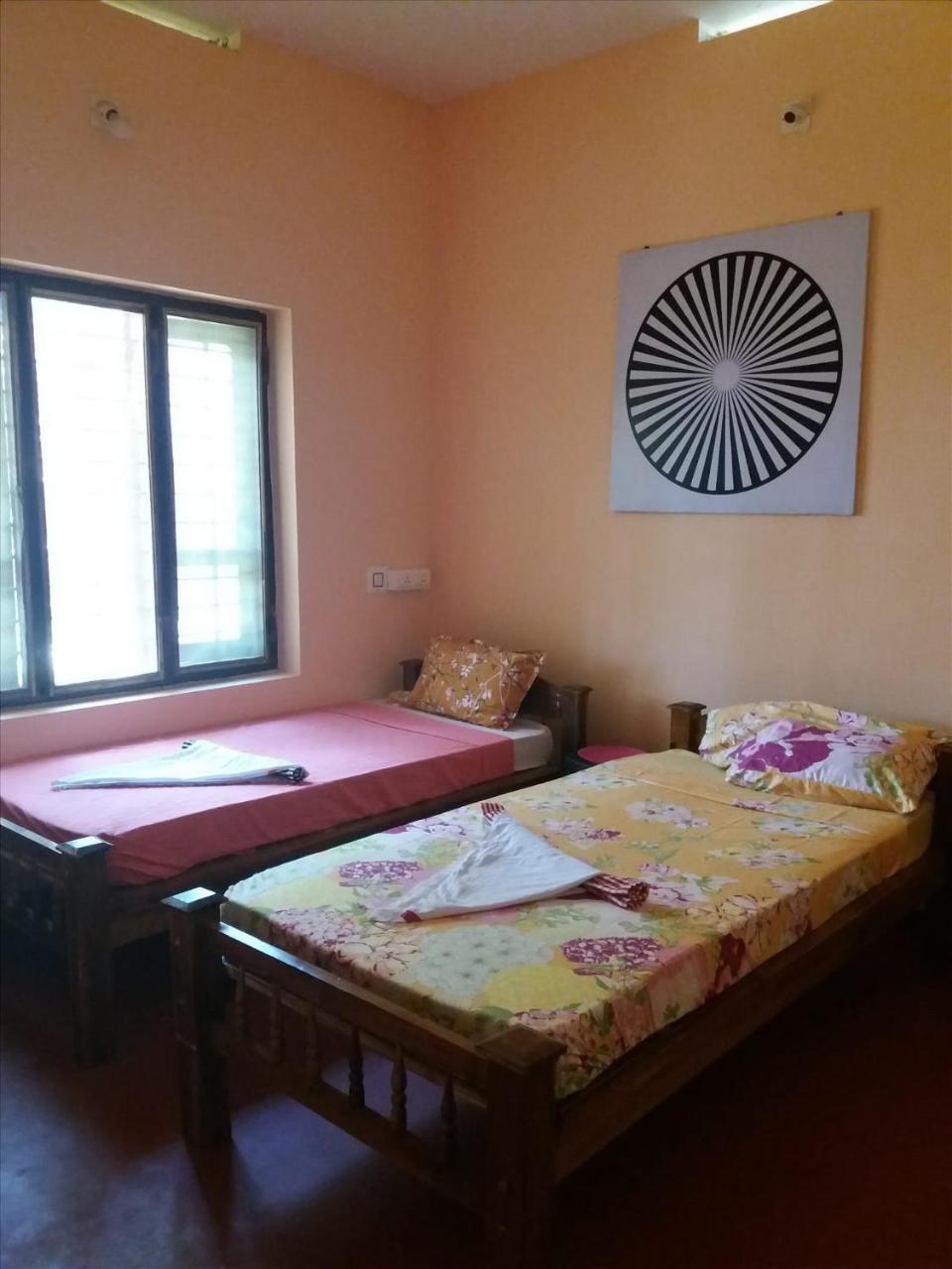 Sukriti Beach Resort Varkala Exterior foto